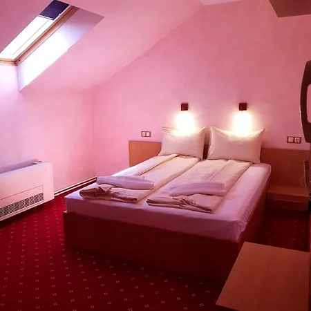 Hotel Vector 3*