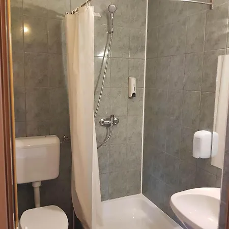 Vector Hotel